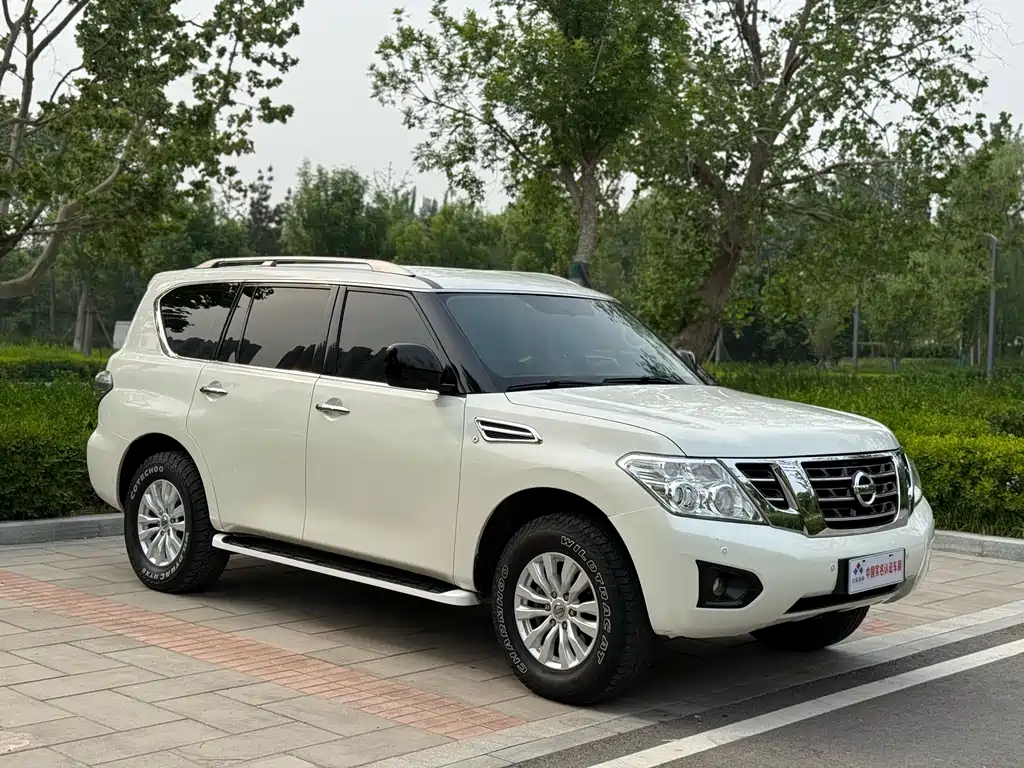 Patrol 4.0 L Middle East