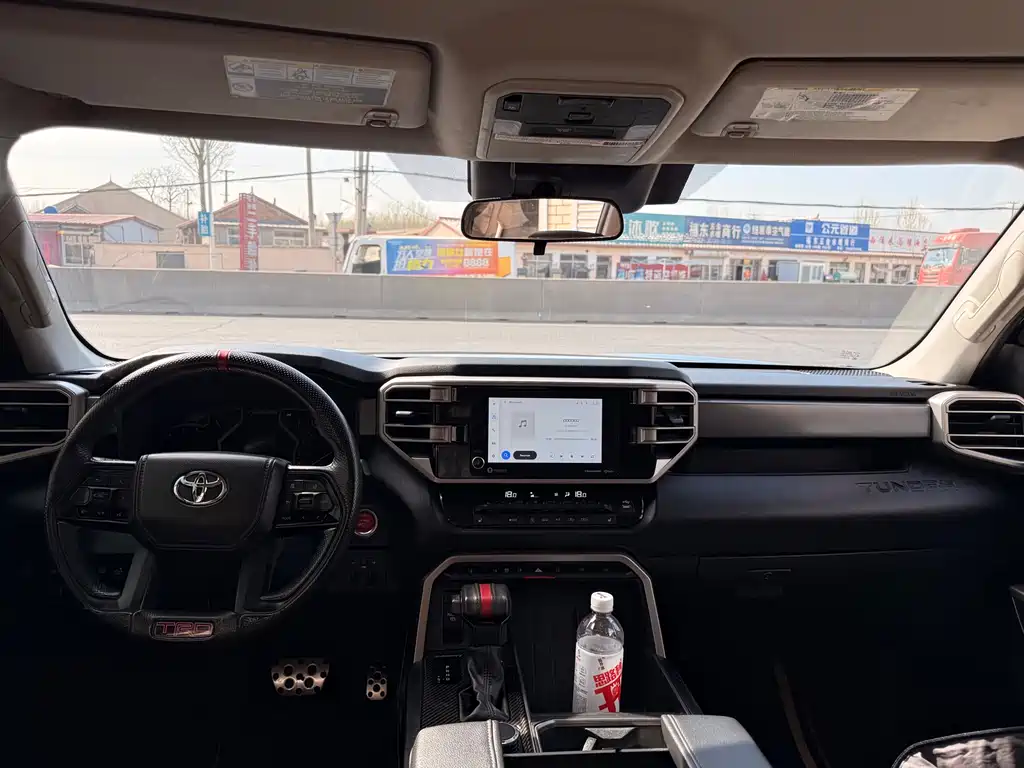 Tundra 坦途 2022款 3.5 T 自动