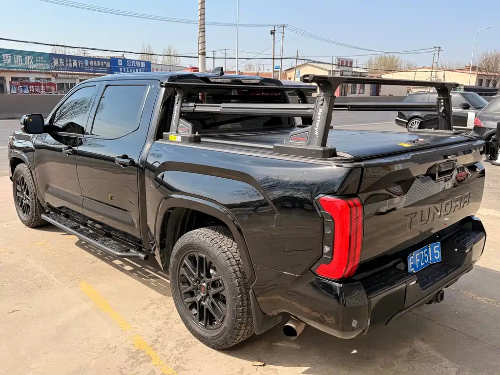 Tundra 坦途 2022款 3.5 T 自动