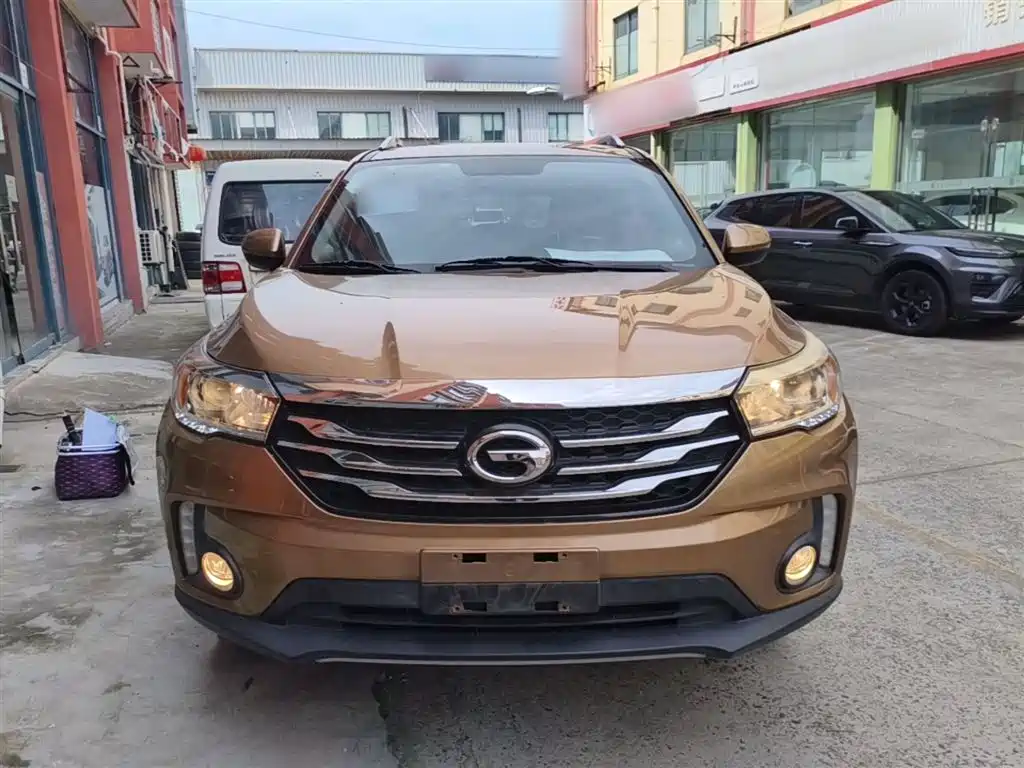 GAC Trumpchi GS4 235 T Manual 2 WD Luxury
