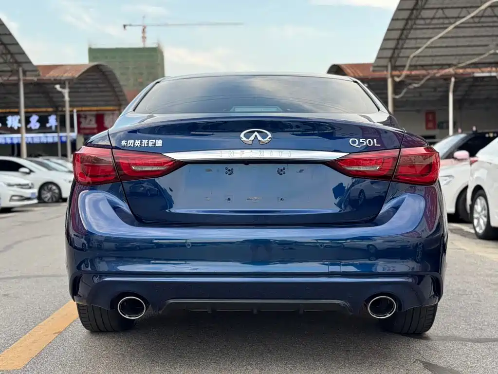 Infiniti Q50 L 2.0 T Progressive Enjoyment CN-VI