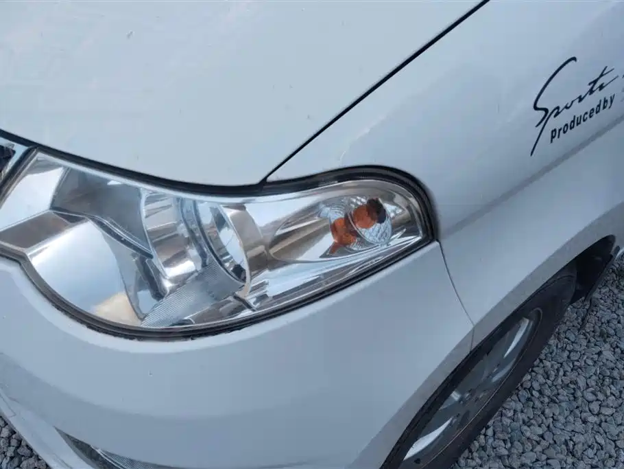 Wuling Hongguang 1.5 L S Basic CN-V