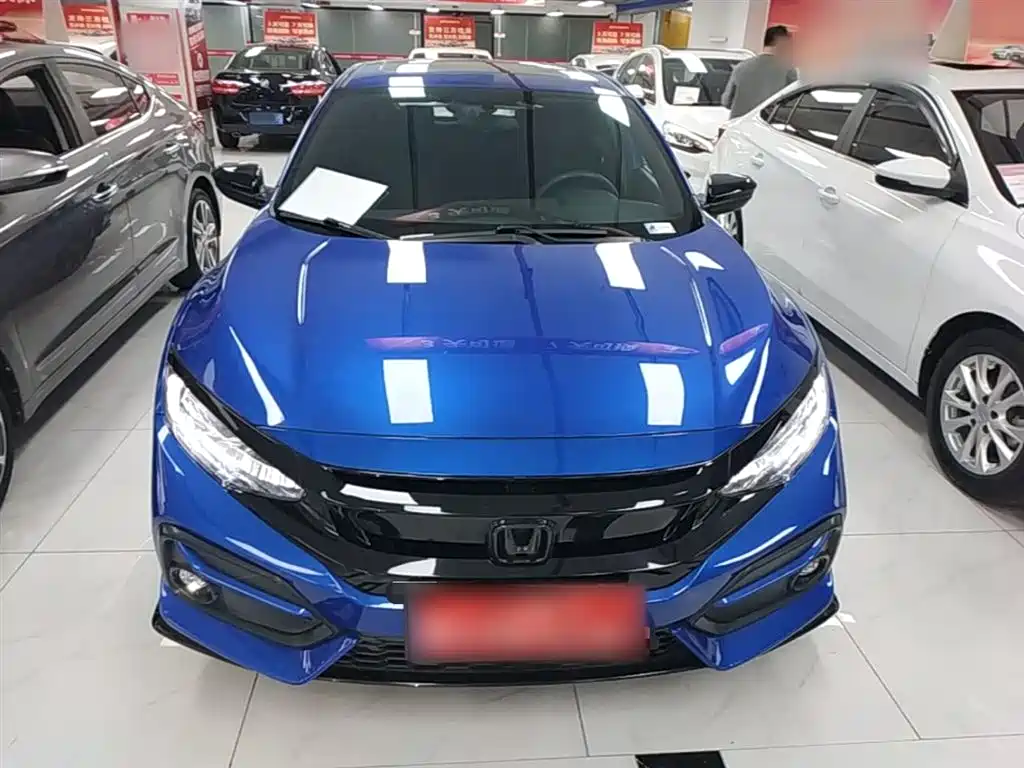 Civic HATCHBACK 220 TURBO CVT Trend Cool Control