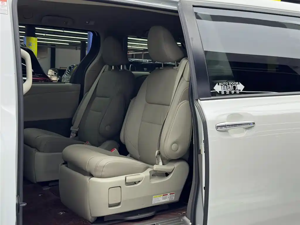 SIENNA 3.5 L Mexico Spec