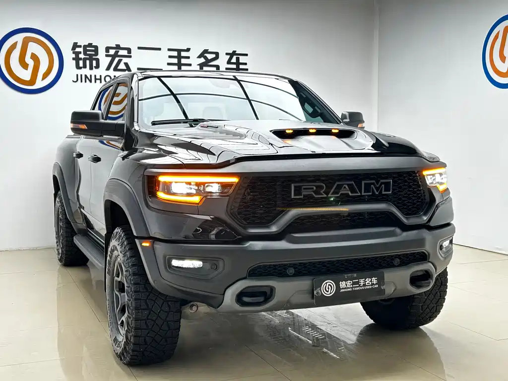RAM Trucks 6.2 T US Spec