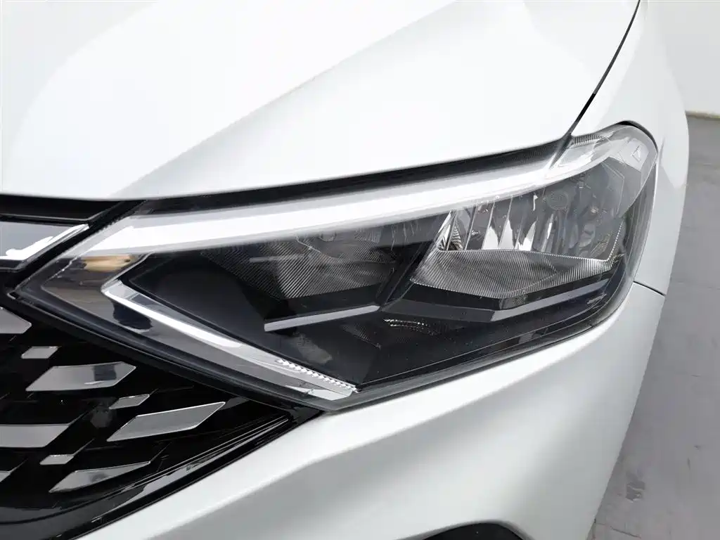 Jetta VA3 1.5 L Auto Joy