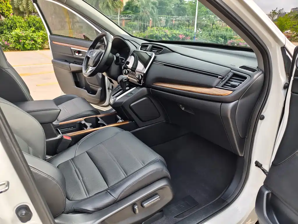 Honda CR-V 240 TURBO CVT 2 WD Style CN-VI