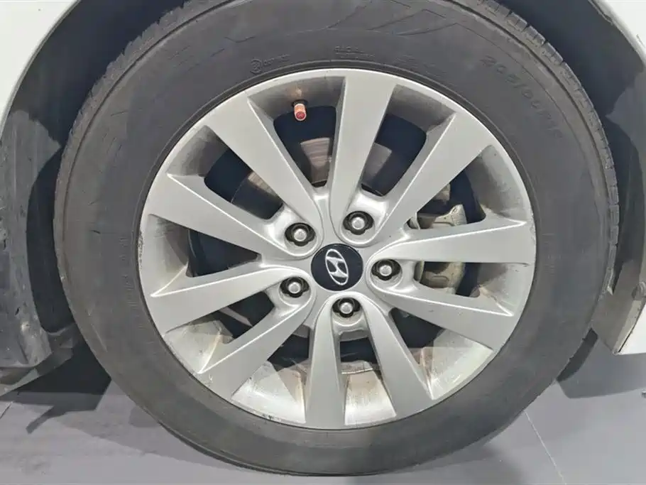 Mistra 1.8 L Auto Intelligent GLS
