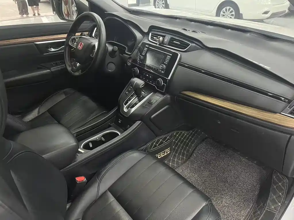 Breeze 240 TURBO CVT 2 WD Elite