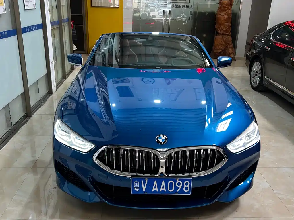 BMW 8 Series 840 i Convertible Coupe M Sport Package