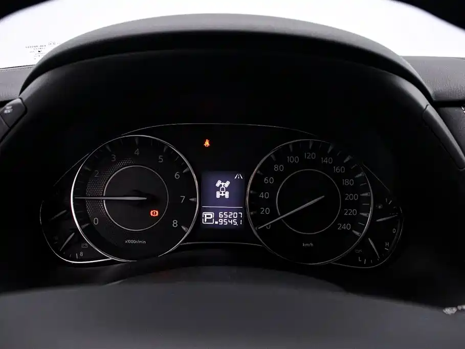 Patrol 4.0 L Middle East