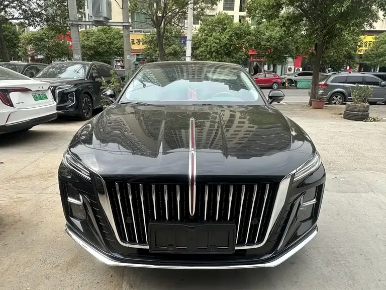 Hongqi H5 1.5 T DCT Connected Flagship Charm