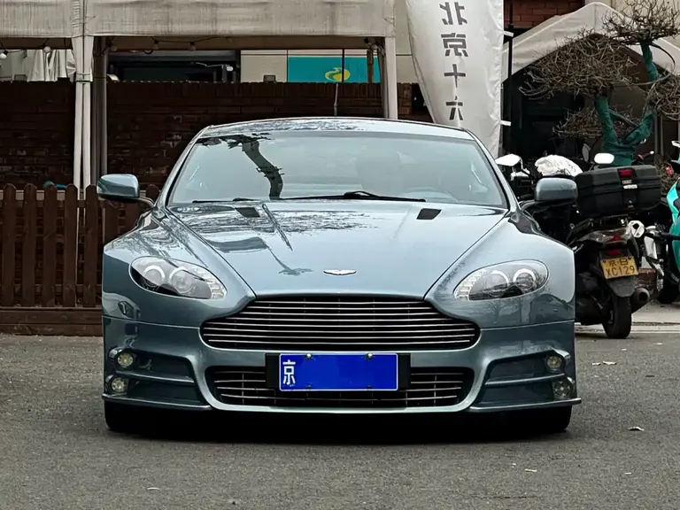Aston Martin V8 Vantage V8 Vantage 2007款 4.3 L 手动