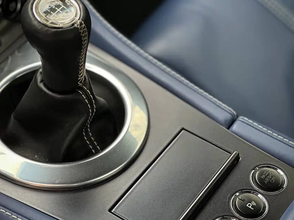 V8 Vantage V8 Vantage 2007款 4.3 L 手动
