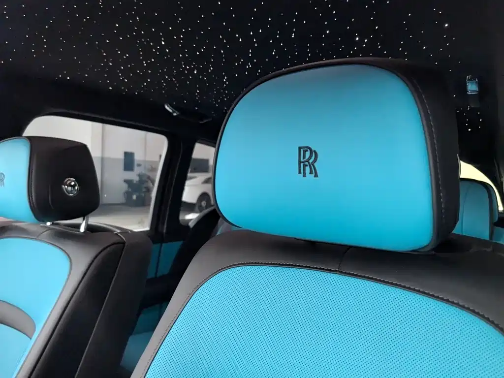 Cullinan Black Badge