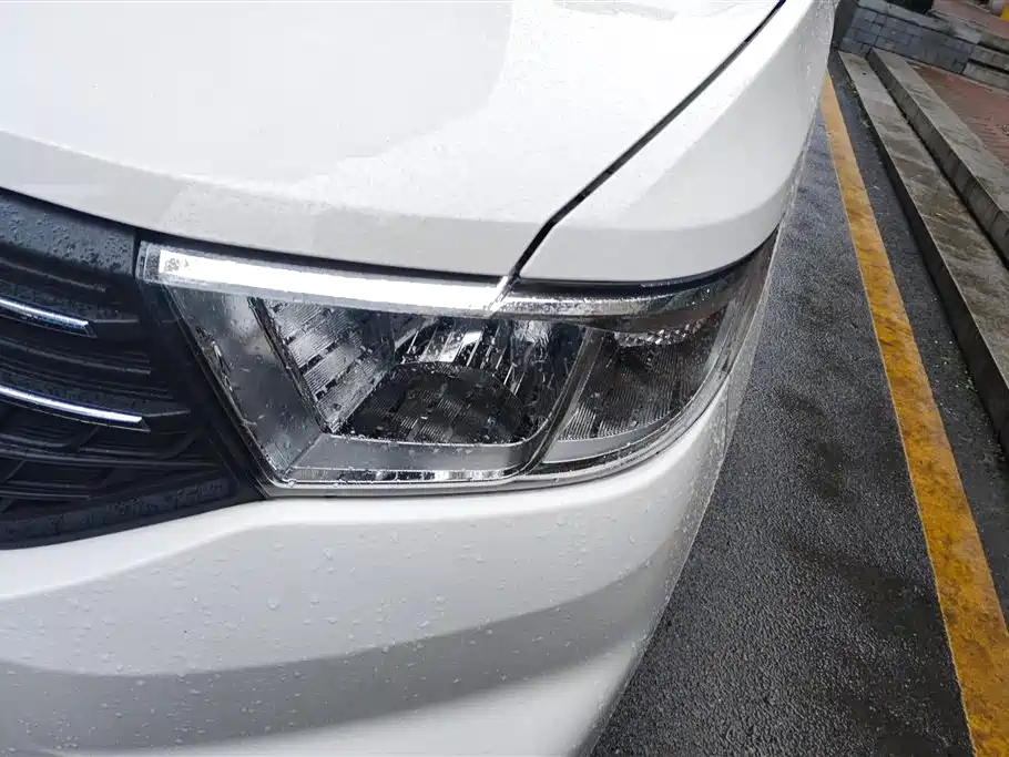 Wuling Hongguang V 1.5 L Power Take Electric Assist LAR