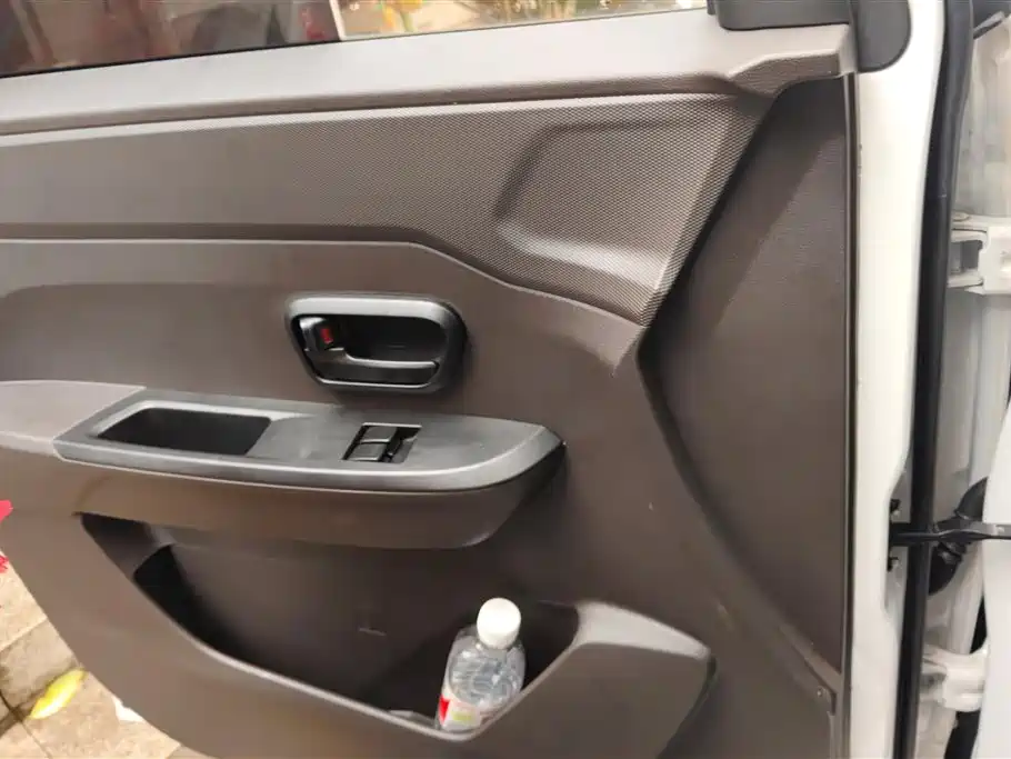 Wuling Hongguang V 1.5 L Power Take Electric Assist LAR
