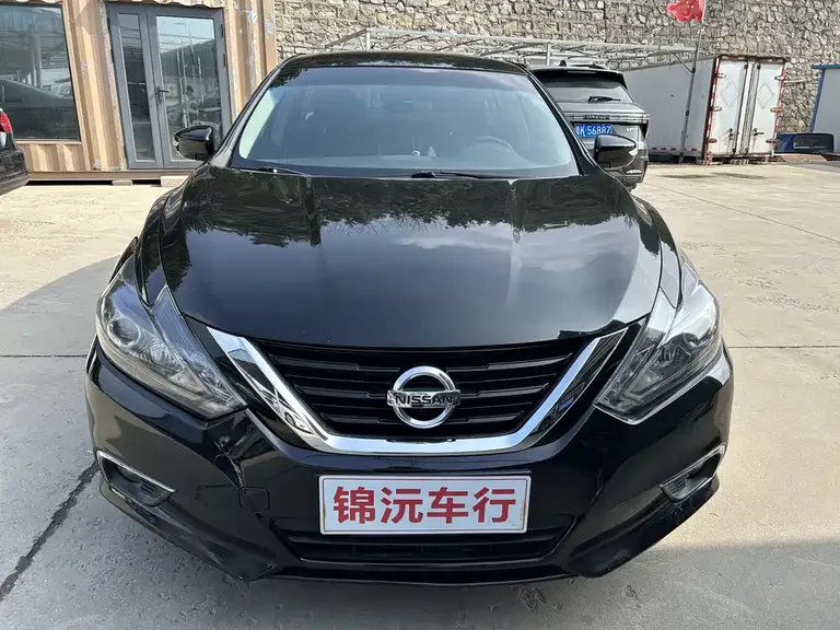Nissan Teana Facelift 2.0 L XL Comfort