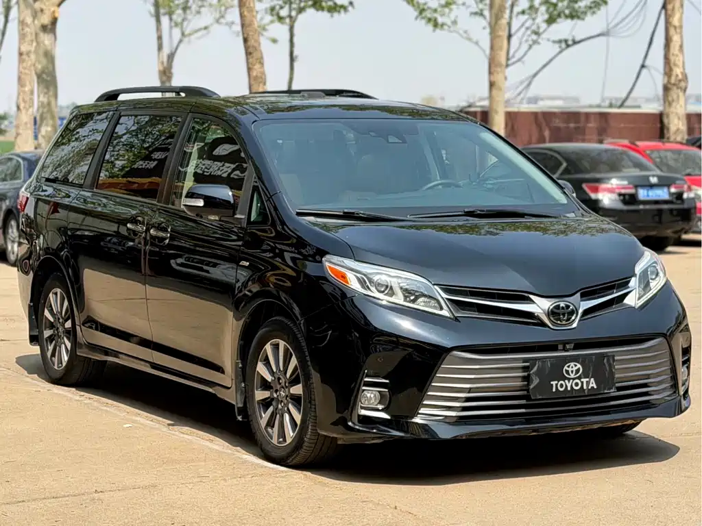 SIENNA 3.5 L Canada Spec