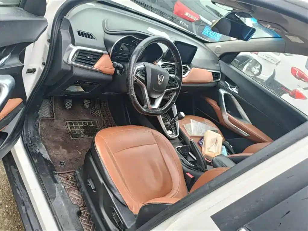 Baojun 510 1.5 L Manual Luxury