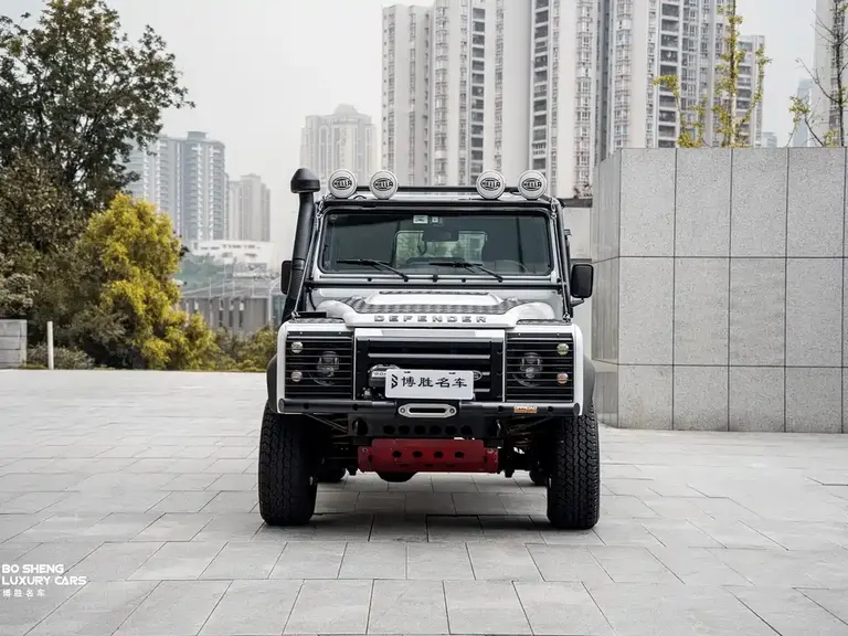 Land Rover Defender Land Rover Defender 2.2 T Diesel EU Spec