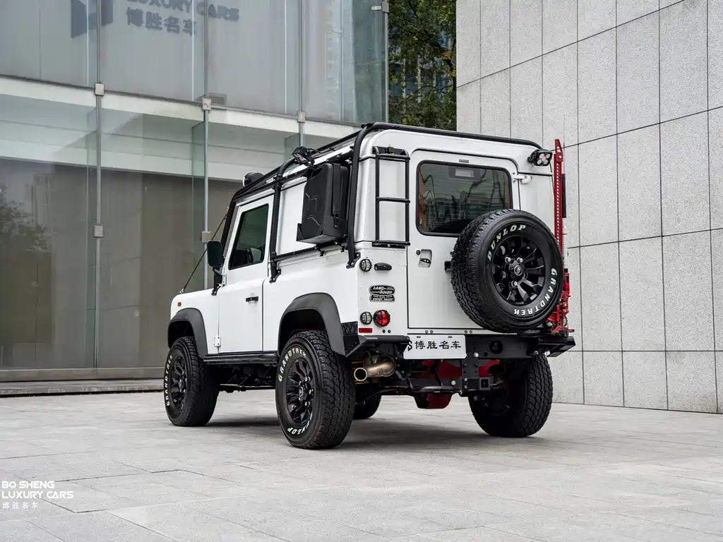 Land Rover Defender Land Rover Defender 2.2 T Diesel EU Spec