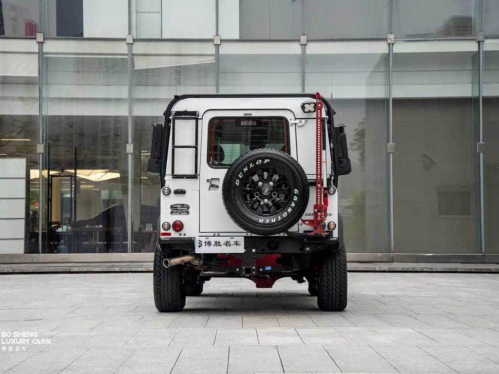 Land Rover Defender Land Rover Defender 2.2 T Diesel EU Spec