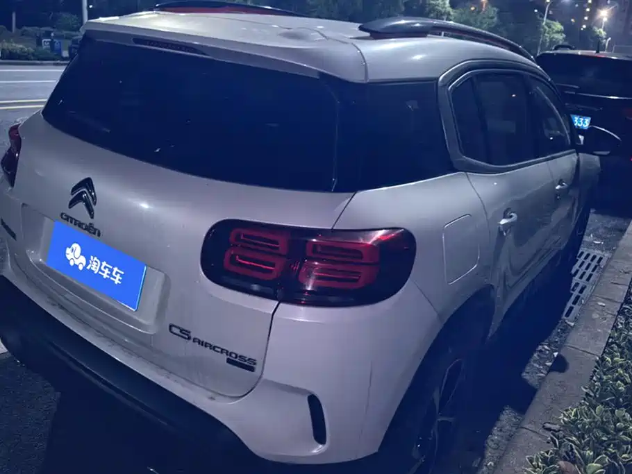 C5 Aircross 380 THP Luxury