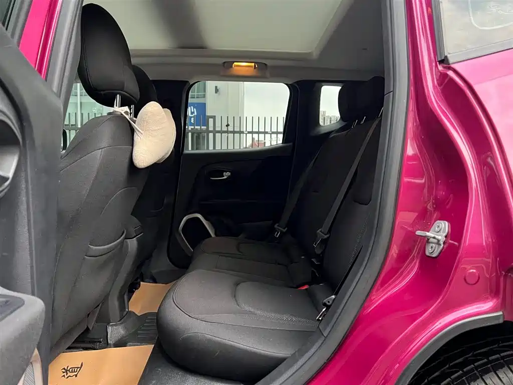 Renegade Connected Large Screen 180 T Auto Power Energy