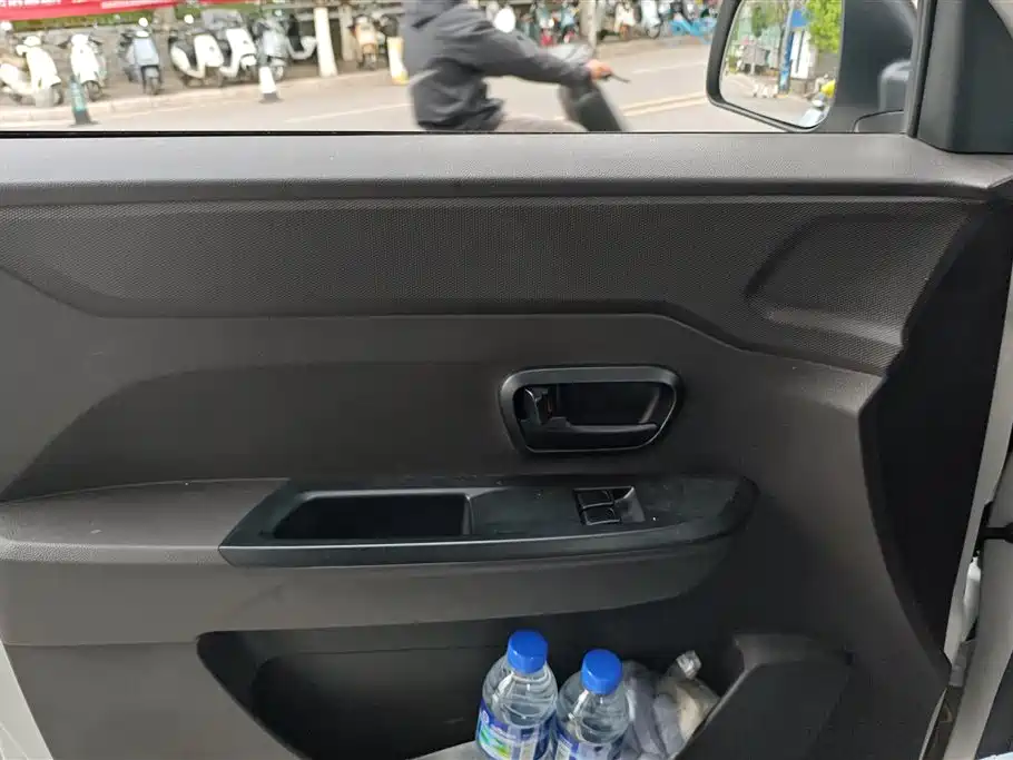 Wuling Hongguang V 1.5 L Power Take Electric Assist LAR