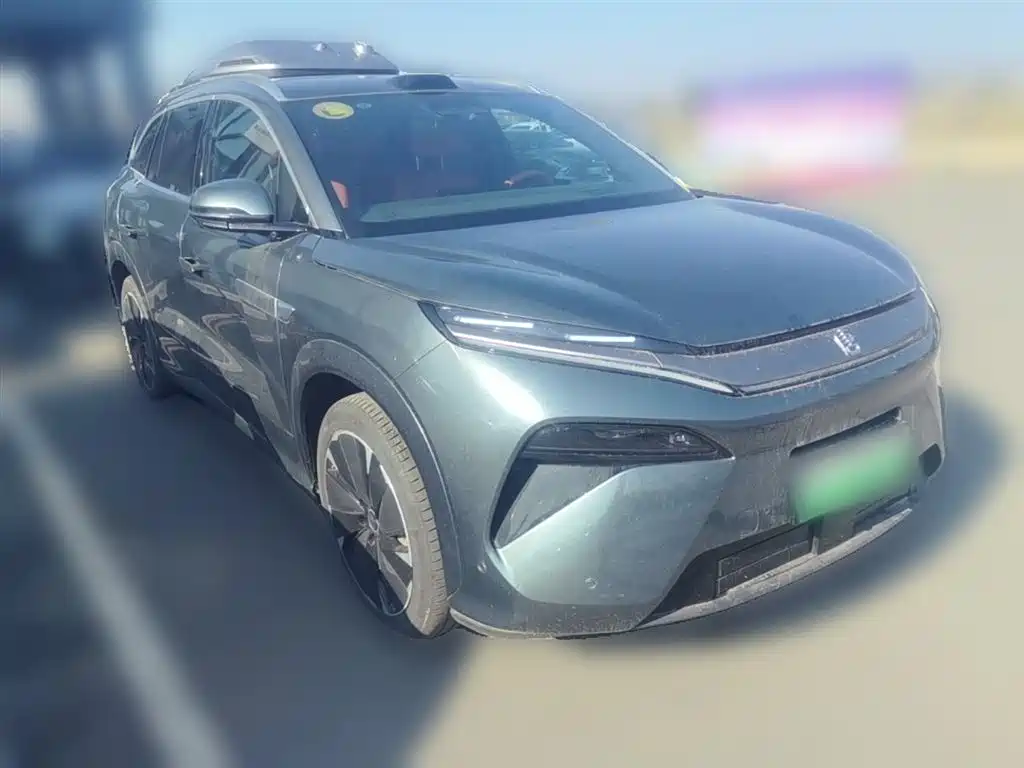 Tang L DM 175 KM Drone Player