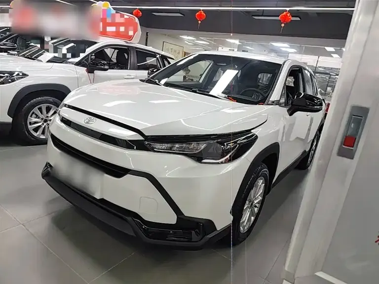 Toyota Frontlander 2.0 L CVT Comfort