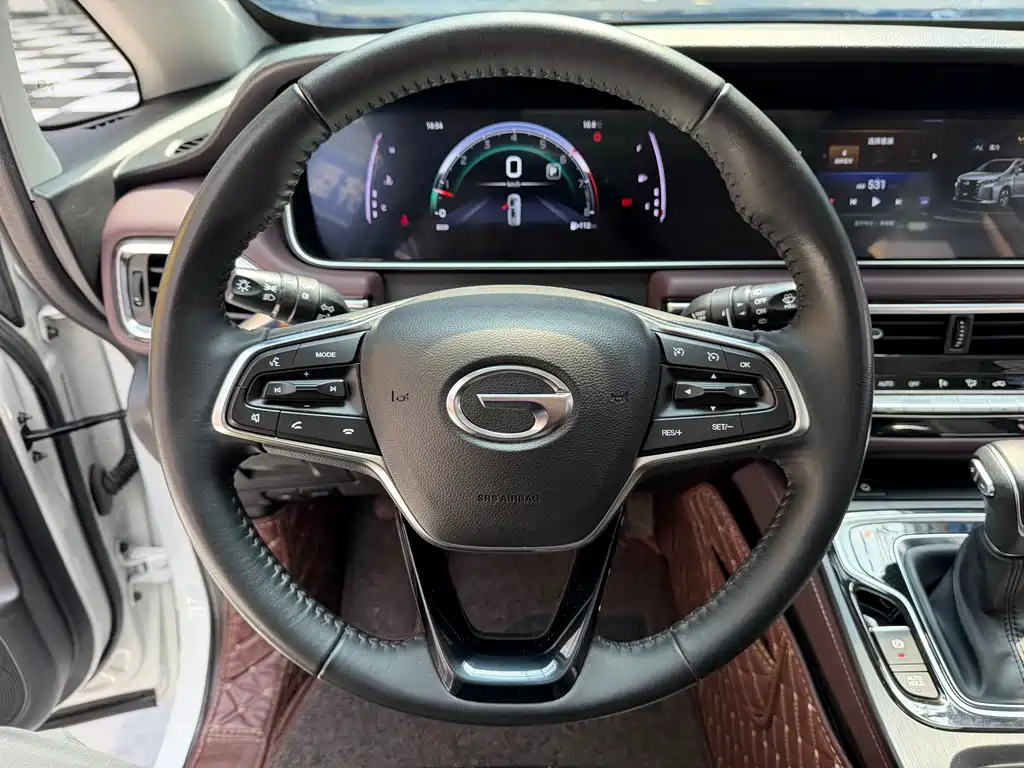 GAC Trumpchi M6 PRO 270 T Auto Luxury