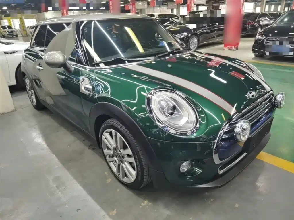 MINI 1.5 T COOPER SEVEN