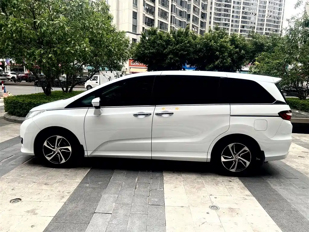Odyssey 2.4 L Smart Enjoyment