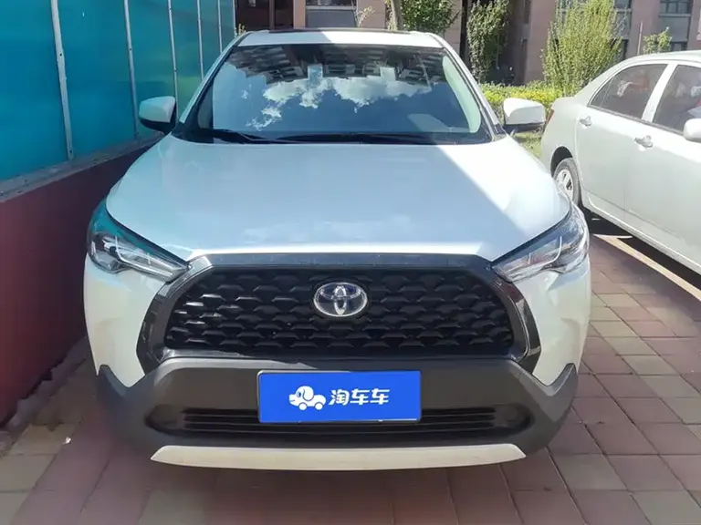 Toyota Corolla Cross Dual Engine 2.0 L Elite