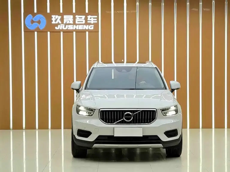 Volvo XC40 T3 Smart Travel Fashion