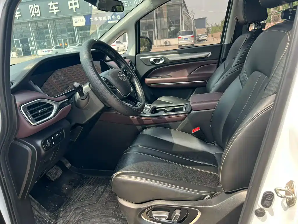 GAC Trumpchi M6 PRO 270 T Auto Premium