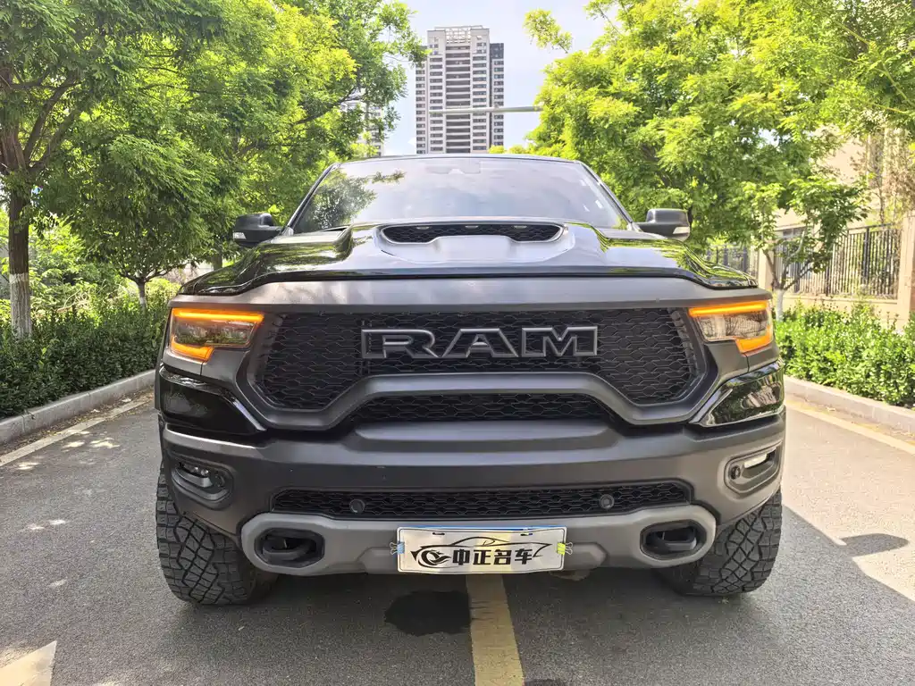 RAM Trucks 6.2 T Auto