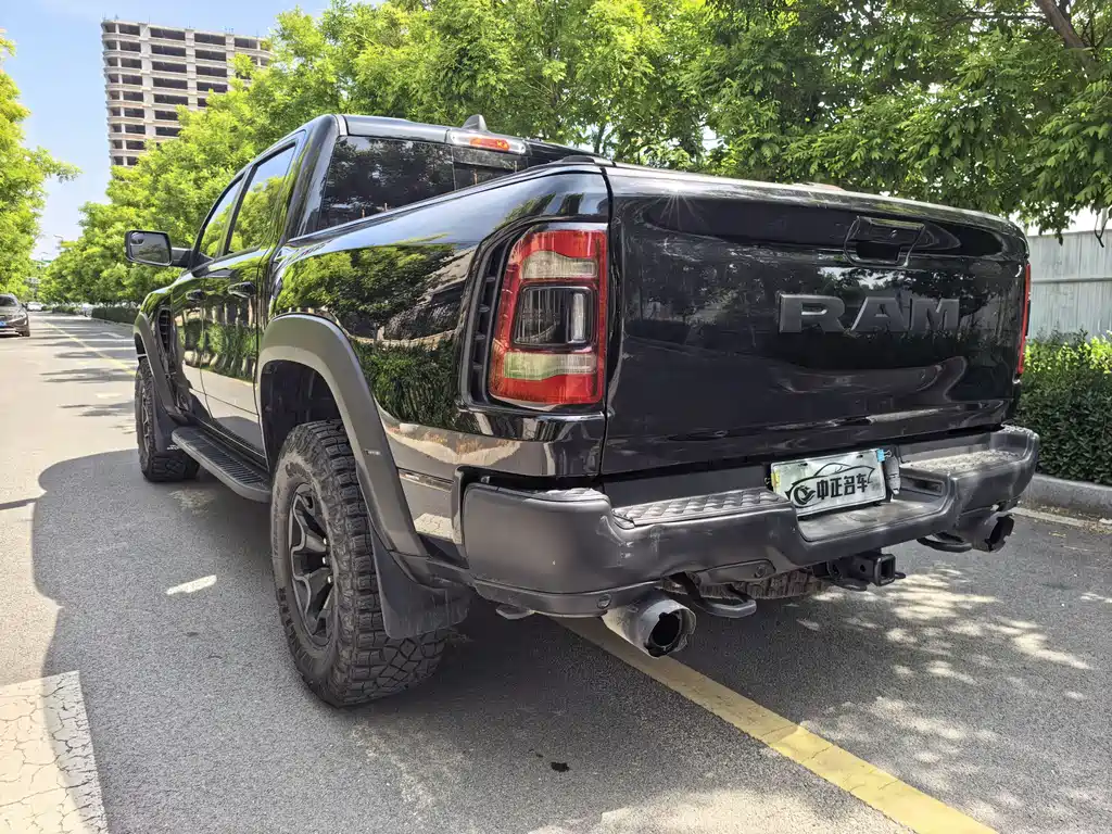 RAM Trucks 6.2 T Auto