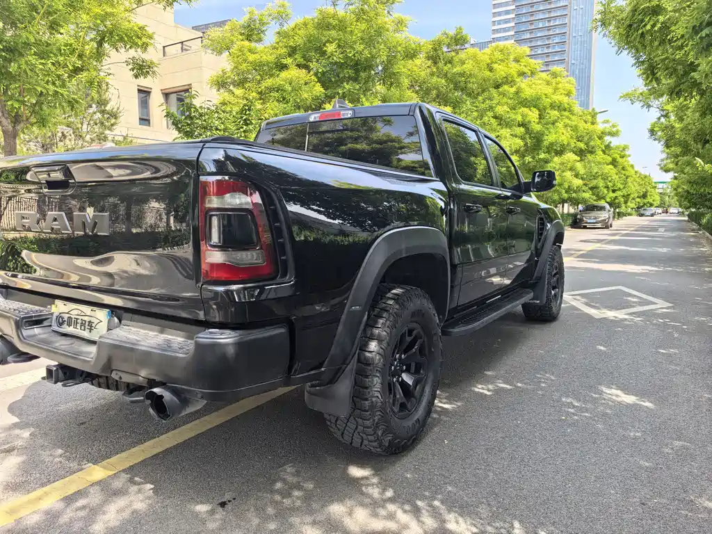 RAM Trucks 6.2 T Auto