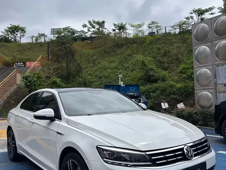Volkswagen Lamando 280 TSI DSG Comfort
