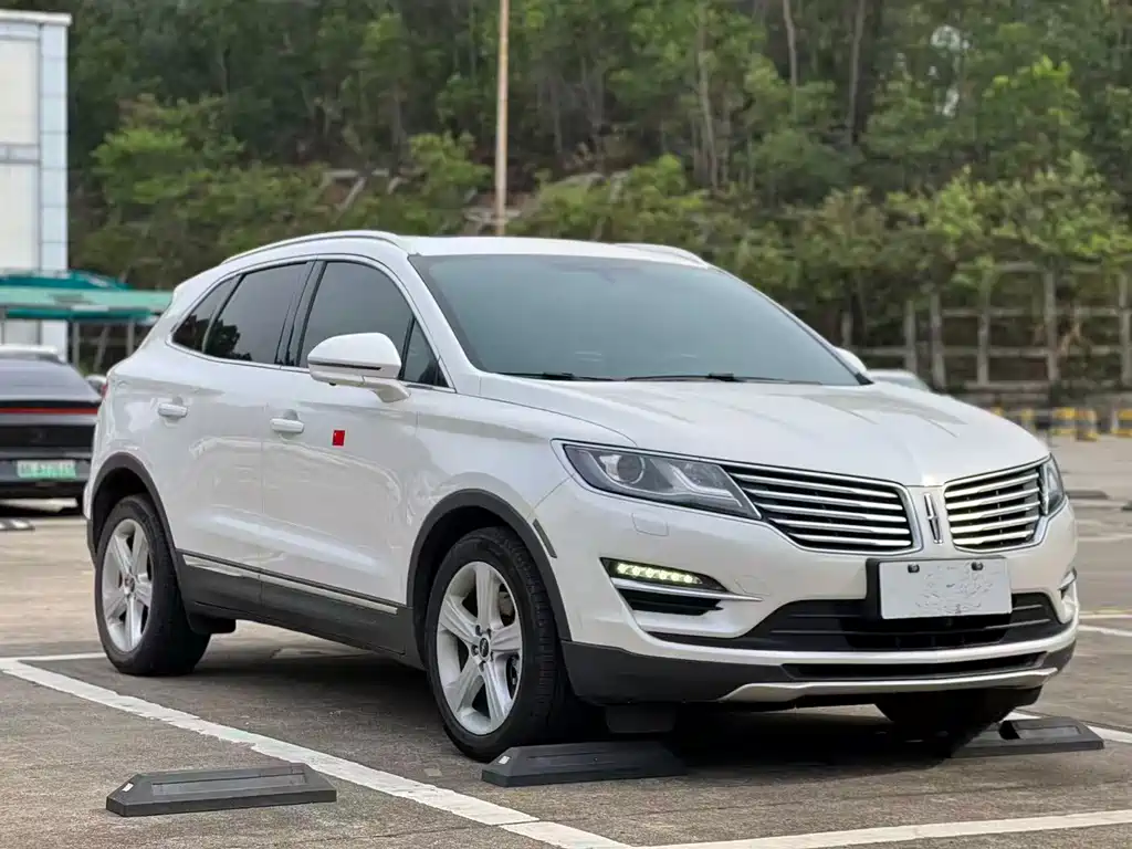 Lincoln MKC 2.0 T 2 WD Premium