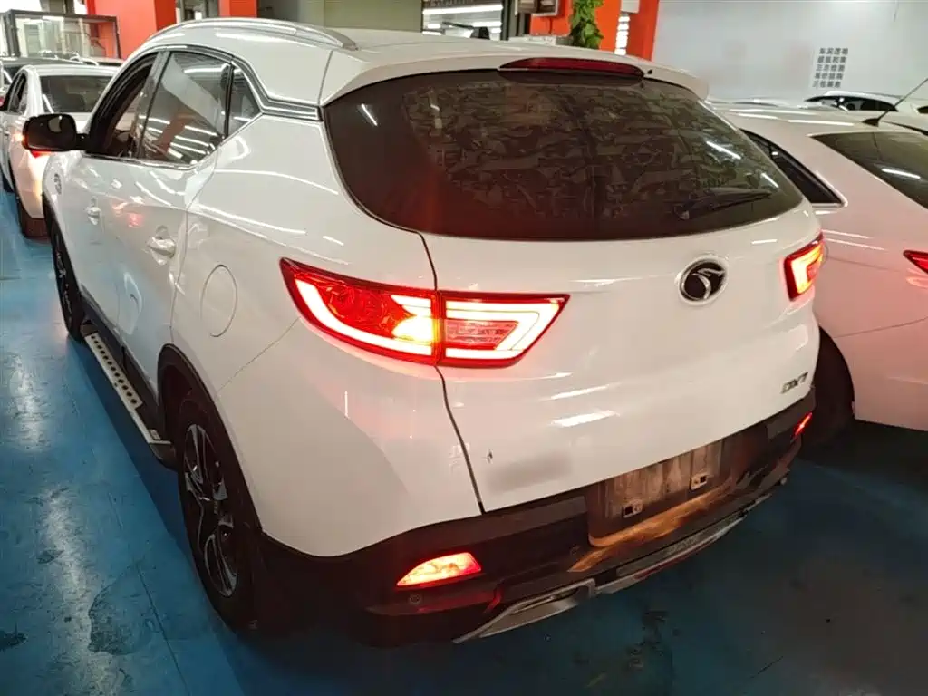 Soueast DX7 1.5 T Auto Glory