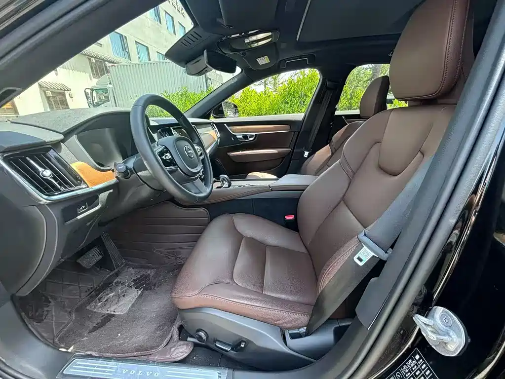 Volvo S90 B5 Smart Ease Luxury