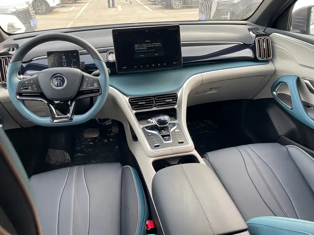 Song Pro 1.5 T Auto Luxury