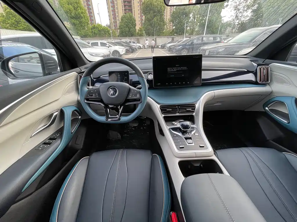 Song Pro 1.5 T Auto Luxury