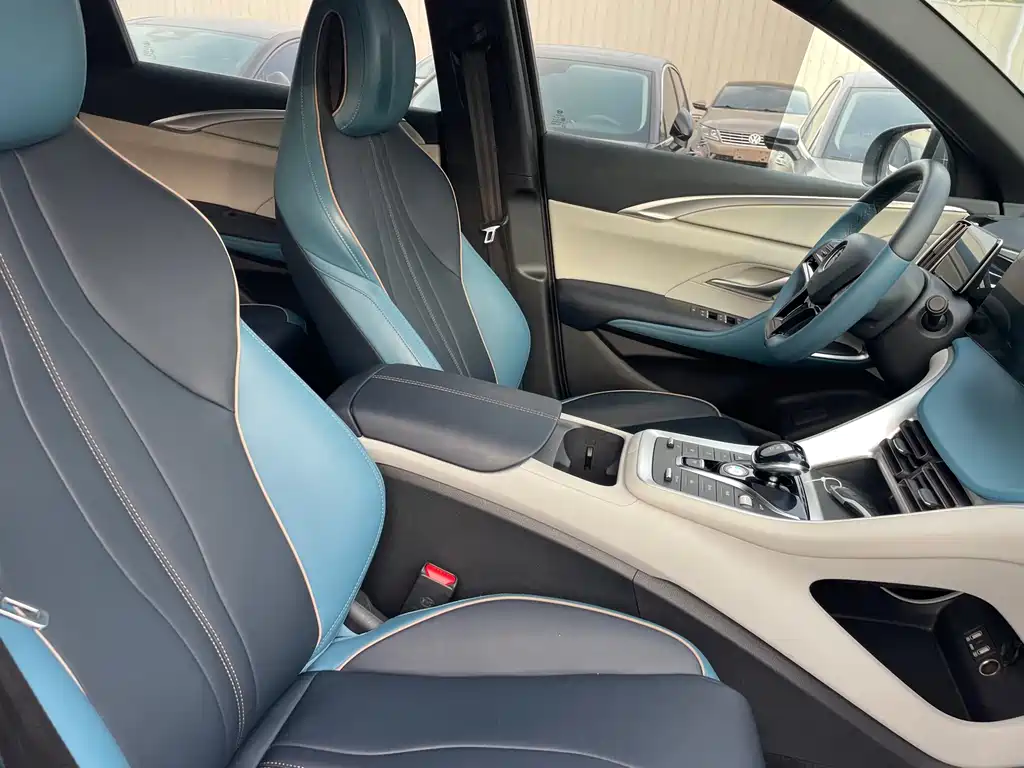 Song Pro 1.5 T Auto Luxury
