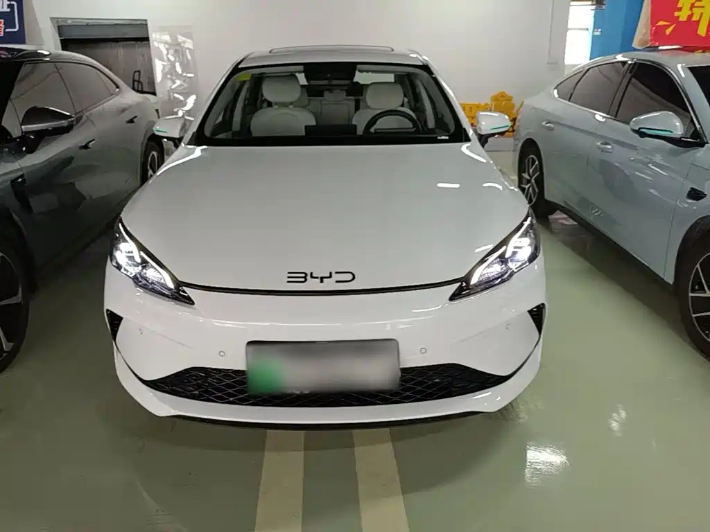 Seal 05 DM-i DM-i Smart Drive 120 KM Flagship