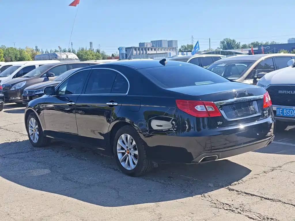 Hongqi H7 2.0 T Luxury